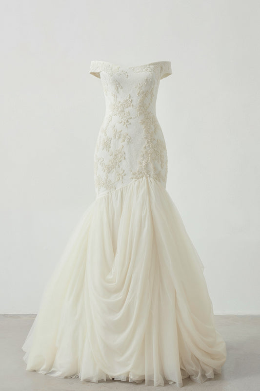IVORY BLOOM (Ivory)