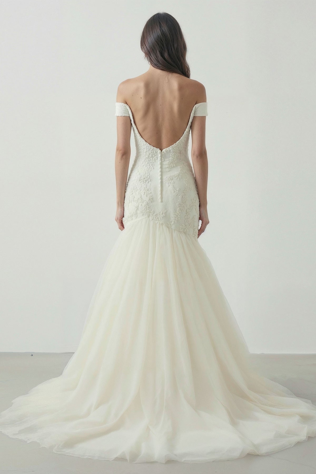 IVORY BLOOM (Ivory)